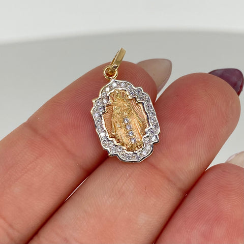 Dije Virgen Del Carmen Circones Blancos Oro amarillo y Oro blanco 18k 1,82 Gr / 2,3 Cm  *