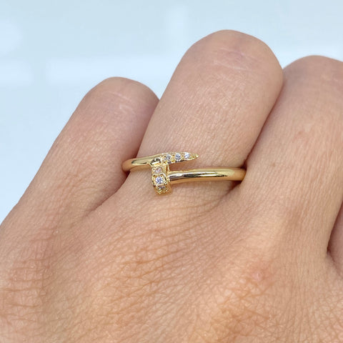 Anillo Clavo Circones Blancos Oro amarillo 18k / Talla 8 1/4 / 1,84 Gr *