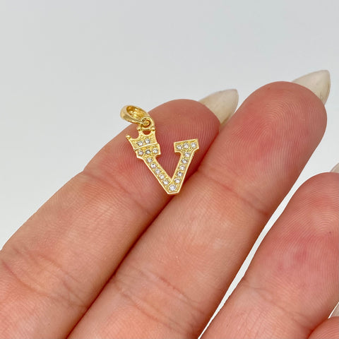 Dije Corona Letra V Circones Blancos Oro amarillo 18k 1 Gr / 2 Cm *