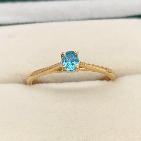 Anillo Solitario Circon Azul Cielo Oro amarillo 18k / Talla 6 / 1,74 Gr †