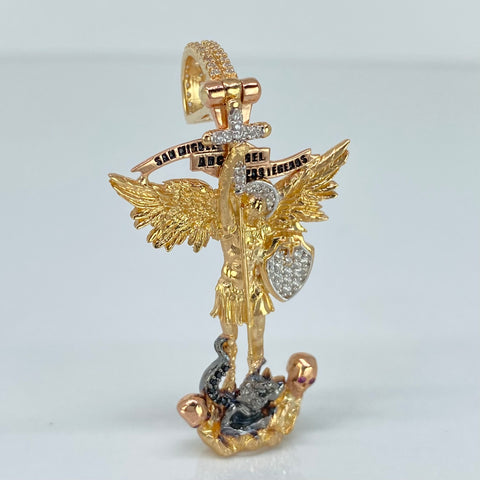 Dije San Miguel Arcangel Circones Blancos Oro amarillo y Oro blanco 18k 9,68 Gr / 5,5 Cm *