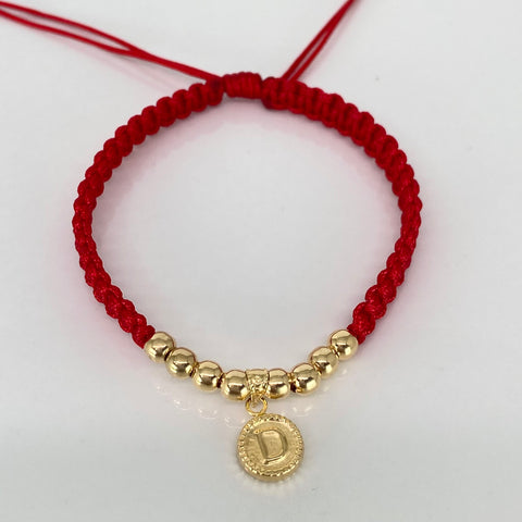 Pulsera tejida Dije Letra D / BL 4mm 8uni / Hilo Rojo Oro amarillo 18k 1,27 Gr *