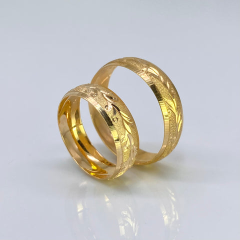 Anillo Argollas Detalles  Fondo Diamantado POR FABRICACIÓN Oro amarillo 18k / Talla 7 / 10 Gr *