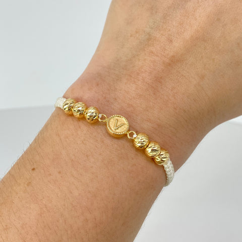 Pulsera tejida Herraje Letra V BD 6mm 6uni Hilo Blanco Oro amarillo 18k 1,28 Gr *
