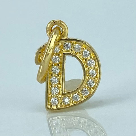 Dije Letra D Circones Blancos Oro amarillo 0,75 Gr / 1,6 Cm