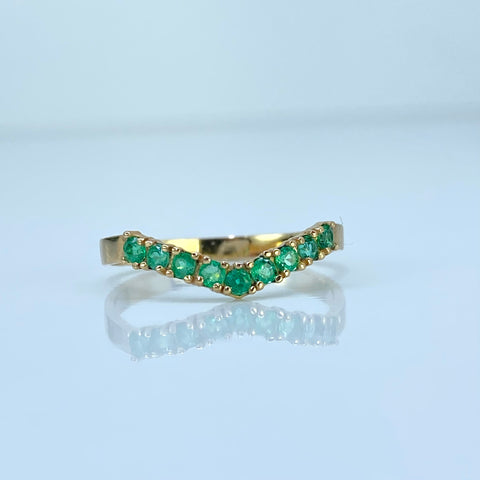 Anillo Churumbela Curva / 28 Pts De Esmeralda Oro amarillo 18k / Talla 6 3/4 / 1,67 Gr *