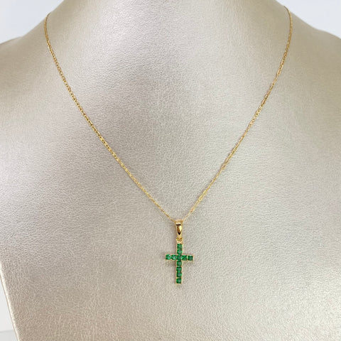 Set Cadena ● Plana + Dije Cruz Circones Verdes Tres oros 18k 2,87 Gr / 1,2 mm / 45 Cm †