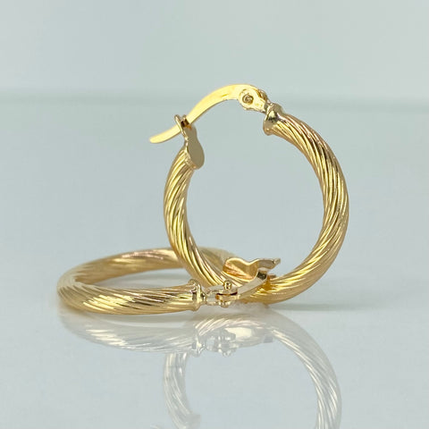 Candongas Entorchadas Oro amarillo 18k 1,82 Gr / 2,2 Cm  *