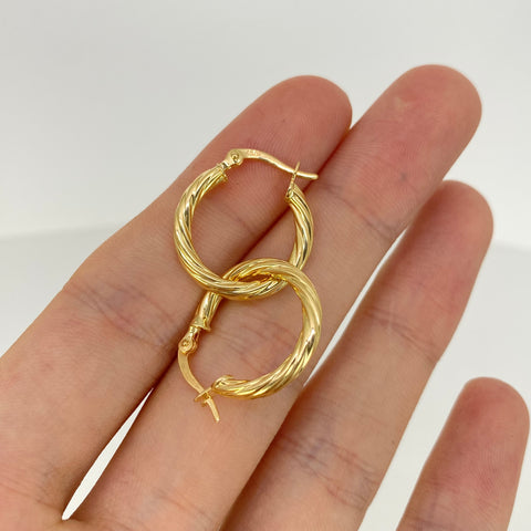 Candongas Entorchadas Oro amarillo 18k 1,73 Gr / 2,1 Cm  *