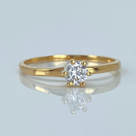 Anillo Solitario Circon Blanco Oro amarillo 18k / Talla 7 / 1,36 Gr †
