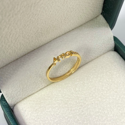 Anillo Amor Circones Blancos Oro amarillo 18k / Talla 7 1/2 / 1,58 Gr
