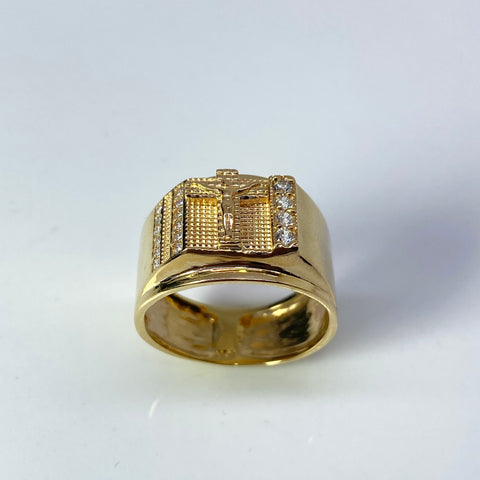 Anillo Cruz Cristo Fondo Diamantado Circones Blancos Oro amarillo 18k / Talla 9 1/2 / 5,49 Gr