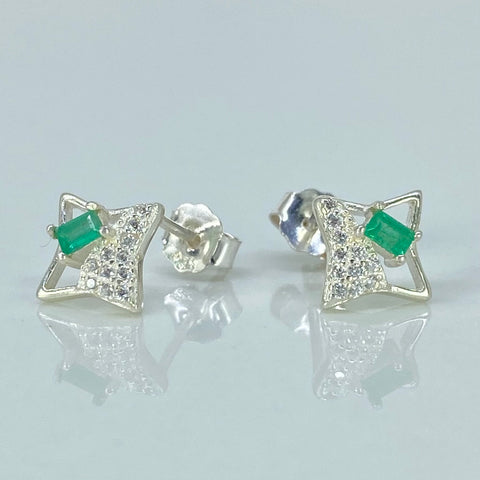 Topos Estrellas Esmeraldas 0.18CT Circones Blancos Plata 925 1,25 Gr / 7,4 mm *
