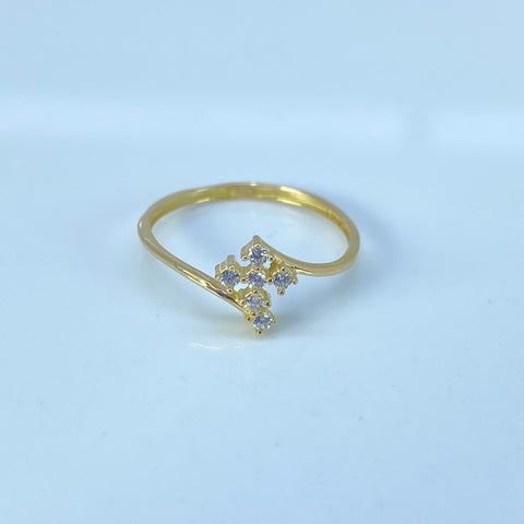 Anillo Cruz Circones Blancos Oro amarillo 18k / Talla 5 3/4 / 0,98 Gr