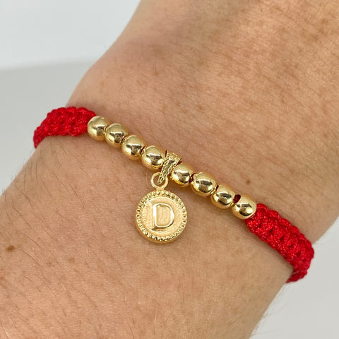 Pulsera tejida Dije Letra D / BL 4mm 8uni / Hilo Rojo Oro amarillo 18k 1,27 Gr *