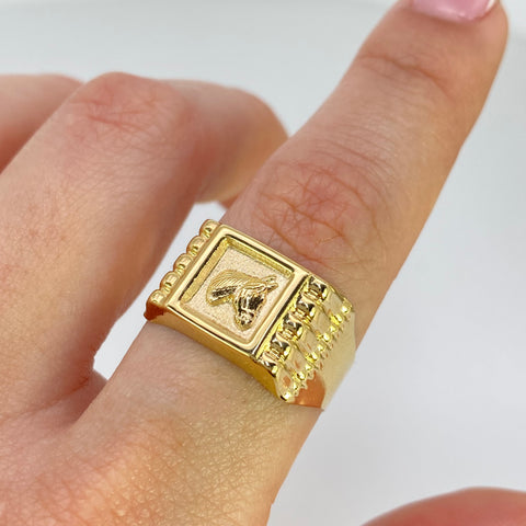 Anillo Cuadro Caballo Oro amarillo 18k / Talla 9 3/4 / 2,47 Gr