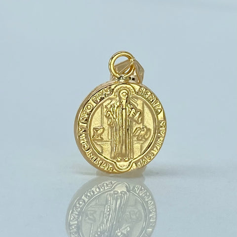Dije San Benito Oro amarillo 0,54 Gr / 1,8 Cm †