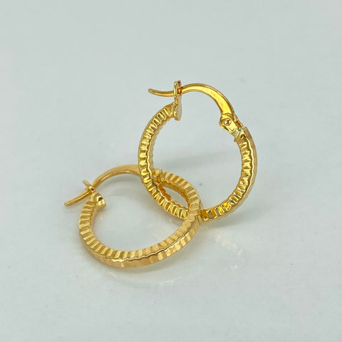 Candongas Redondas Rayadas Oro amarillo 18k 1,25 Gr / 1,9 Cm