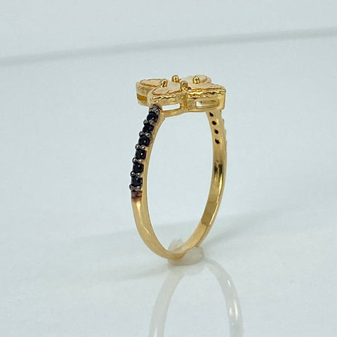Anillo Trebol Diamantado Circones Negros Oro amarillo 18k / Talla 7 1/2 / 2 Gr