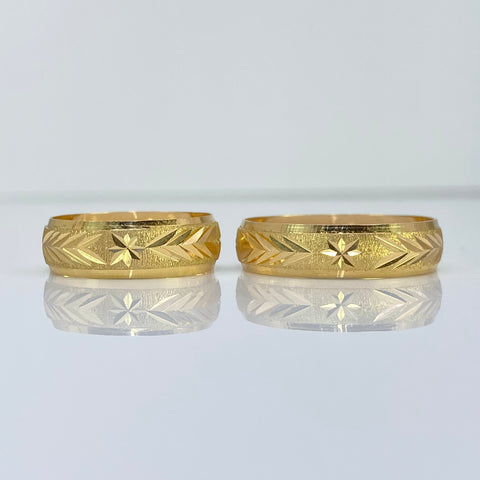 Anillo Argollas Estrellas Fondo Diamantado POR FABRICACIÓN Oro amarillo 18k / Talla 7 / 10 Gr *