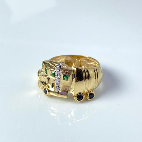 Anillo Camión Circones  Blancos Negros Y Verdes Oro amarillo 18k / Talla 10 1/4 / 6,83 Gr