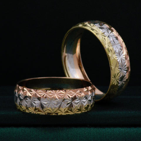 Anillo Argollas Diamantadas POR FABRICACIÓN Tres oros 18k / Talla 7 / 10 Gr *