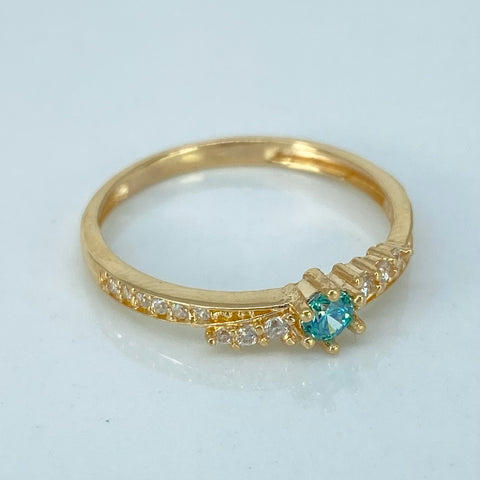 Anillo Solitario Circones Blancos Celeste Oro amarillo / Talla 6 1/4 / 1,65 Gr