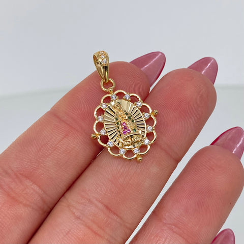 Dije Virgen Guadalupe Circones Blancos Fucsias Verdes Oro amarillo 2,65 Gr / 2,7 Cm