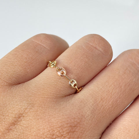 Anillo GC 9 Eslabones Tres oros 18k / Talla 5 1/2 Hasta 7 3/4  / 0,53 Gr