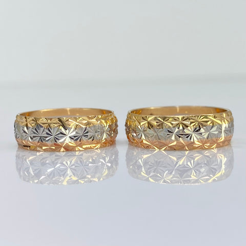 Anillo Argollas Diamantadas POR FABRICACIÓN Tres oros 18k / Talla 7 / 10 Gr *