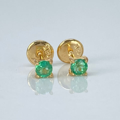 Topos Esmeraldas 28PTS Oro amarillo 18k 0,6 Gr / 3,3 mm *