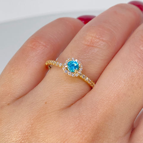 Anillo Solitario Circones Blancos Azul Oro amarillo / Talla 9 / 2,3 Gr