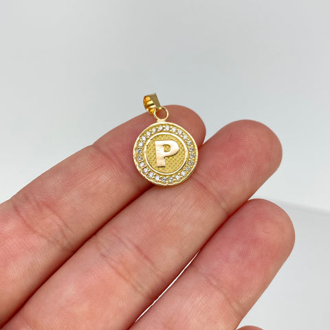 Dije Letra P Borde Circones Blancos Oro amarillo 18k 1,70 Gr / 2,2 Cm  *
