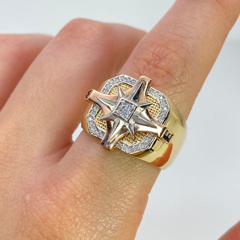 Anillo Brujula Cuadro Circones Blancos Tres oros 18k / Talla 10 / 10 Gr †