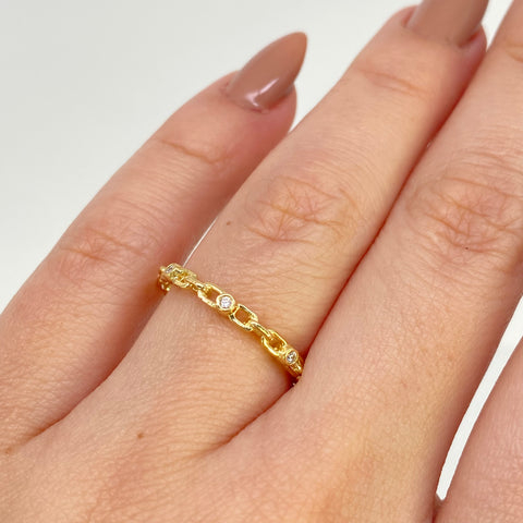 Anillo Cajón Circones Blancos Oro amarillo 18k / Talla 5 1/4 / 1,50 Gr †