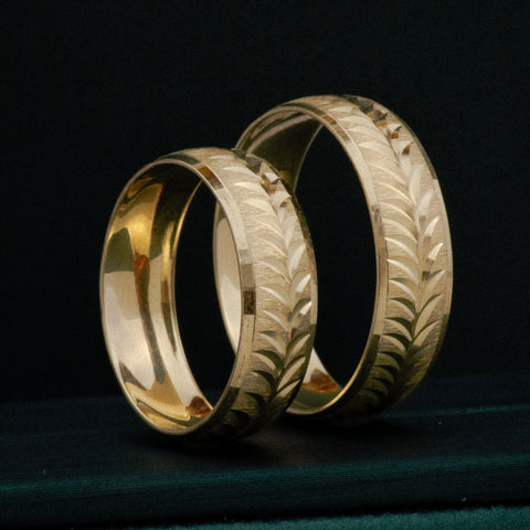 Anillo Argollas Diamantadas Espigas POR FABRICACIÓN Oro amarillo 18k / Talla 7 / 10 Gr *