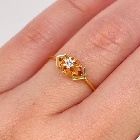 Anillo Solitario Diamante / 9 Pts Diamantes Oro amarillo 18k / Talla 7 / 1,5 Gr †