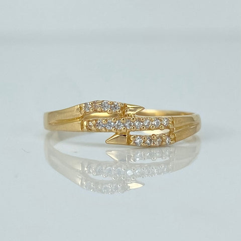 Anillo Flechas Circones Blancos Oro amarillo 18k / Talla 6 3/4 / 1,05 Gr