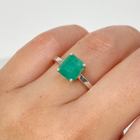 Anillo Esmeralda Rectangular 1.8Ct / Talla 8 1/2 Plata 925 3,35 Gr *