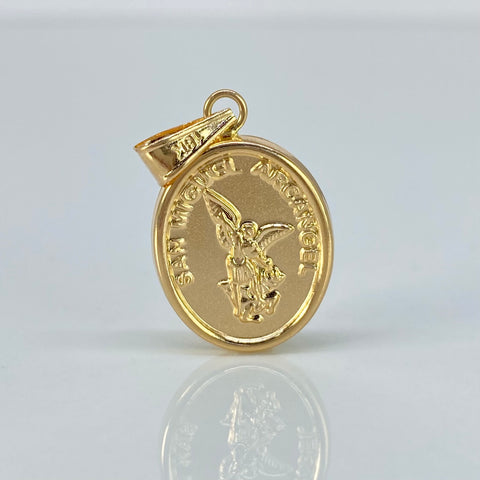 Dije San Miguel Arcangel Oro amarillo 1,8 Gr / 3 Cm