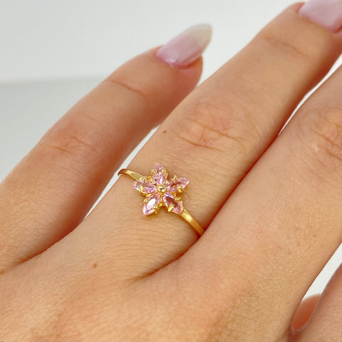 Anillo Flor Circones Rosas Oro amarillo 18k / Talla 6 / 1,05 Gr *
