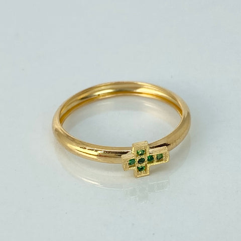 Anillo Cruz Circones Verdes Oro amarillo 18k / Talla 7 / 0,95 Gr