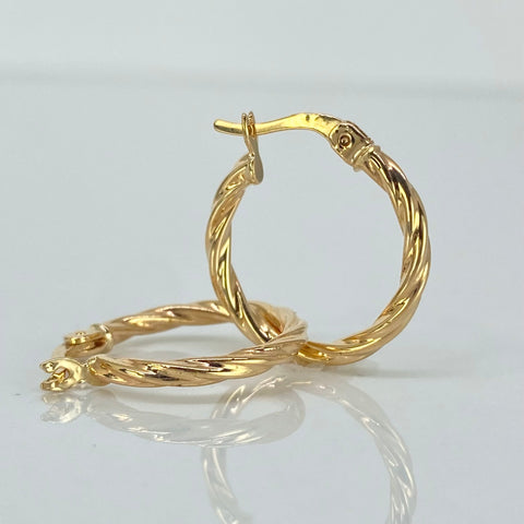 Candongas Entorchadas Oro amarillo 18k 1,18 Gr / 2,1 Cm  *