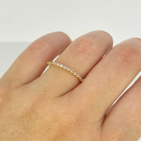 Anillo Churumbela Circones Blancos Oro amarillo 18k / Talla 7 1/2 / 1,05 Gr *