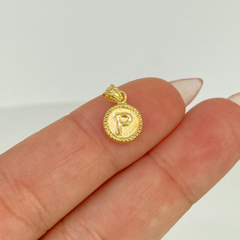 Dije Letra P Diamantada Oro amarillo 18k 0,42 Gr / 1,5 Cm