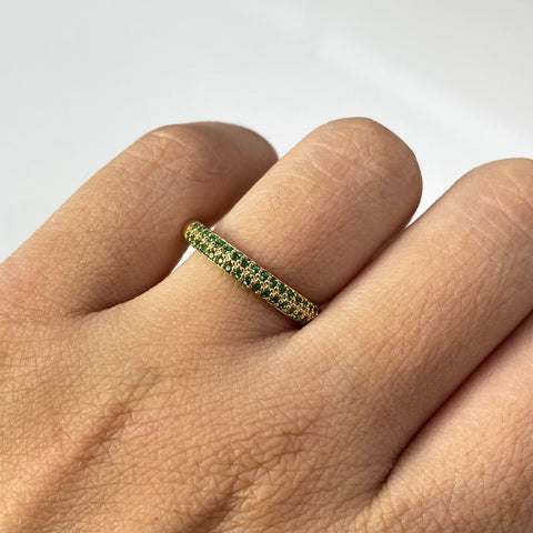 Anillo Circones Verdes Oro amarillo 18k / Talla 7 1/2 / 1,80 Gr *