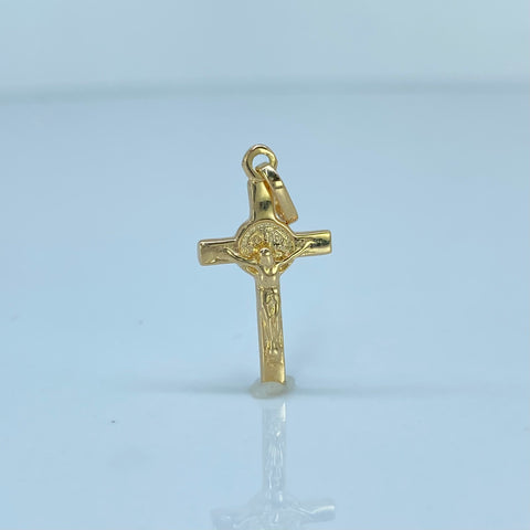 Dije Cruz San Benito Oro amarillo 18k 1,47 Gr / 2,7 Cm  *