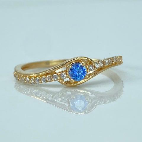 Anillo Solitario Circones Blancos Celeste Oro amarillo / Talla 7 / 1,8 Gr *