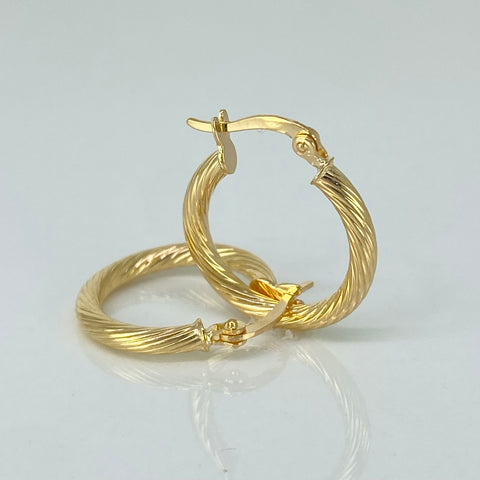 Candongas Entorchadas Oro amarillo 18k 2,1 Gr / 2,2 Cm  *