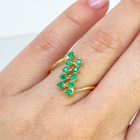 Anillo Árabe Doble Línea 25 Pts De Esmeralda Oro amarillo 18k / Talla 8 1/4 / 2,09 Gr †